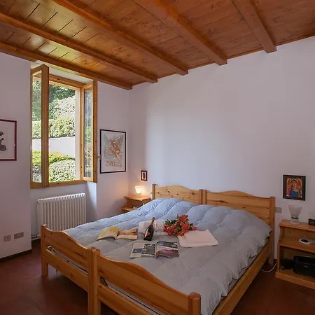 Gaeta Apartment Mezzegra